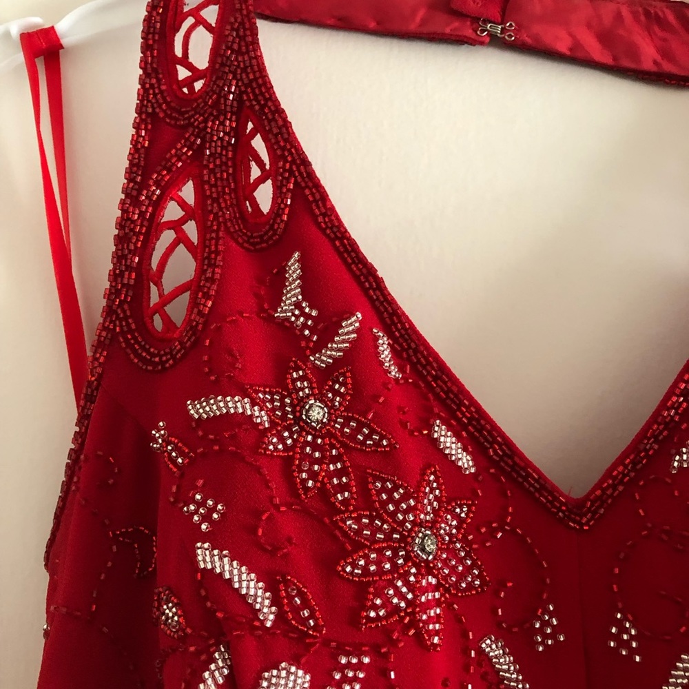 Vibrant Long Red Evening Dress